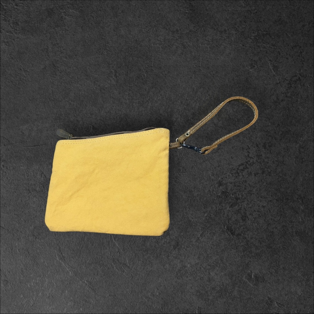 Myra clutch/ wristlet - Picture 5 of 7